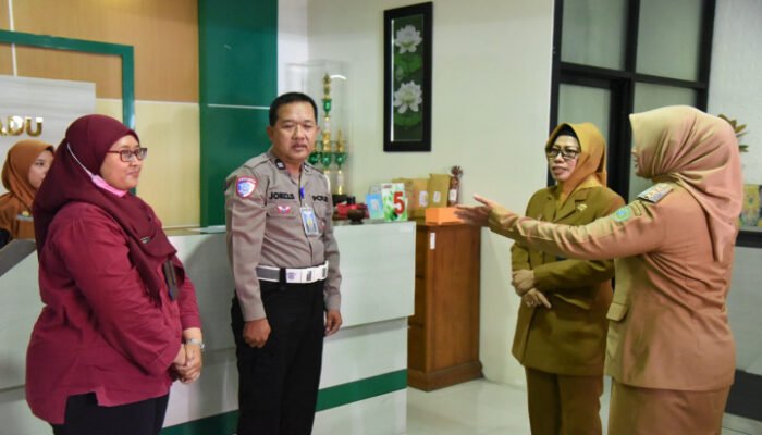 Pemkab Sidoarjo Sosialisasi dan Buka Samsat Payment Point
