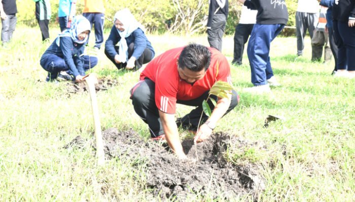 BUMDes Kebaron Tanam Seribu Buah Jadi Tempat Wisata Edukasi