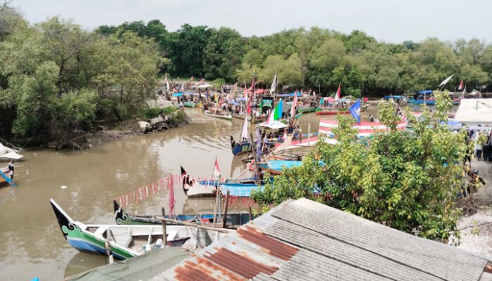 Tradisi Petik Laut dan Penghormatan Leluhur Dalam Sedekah Bumi