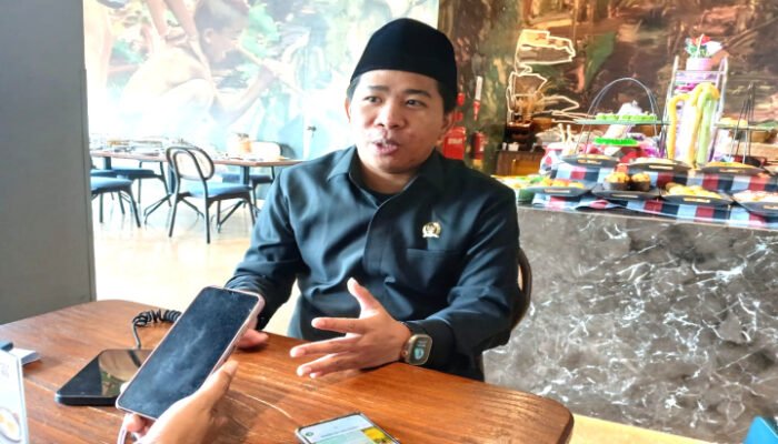 Anggota Komisi C DPRD Sidoarjo Masih menyoroti Soal Sampah