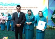Salah Satu Ketua TP PKK Hj. Sriatun Subandi Yang Telah Dilantik