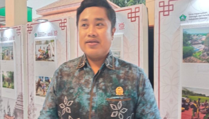 Komisi D DPRD Sidoarjo Hadiri Acara Pameran Sidoarjo Memotret