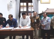 Program Jaminan Sosial Bupati Subandi MoU dengan BPJS Naker