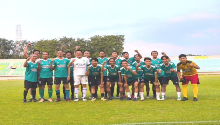 Sparing Main Bola, Bupati Subandi, Bank Jatim dan Wartawan