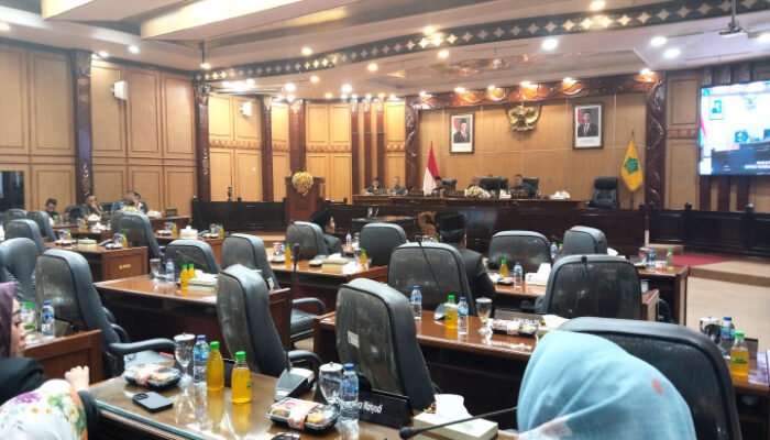 Aksi Walk Out Diparipurna, Tidak Puas Jawaban Bupati Sidoarjo