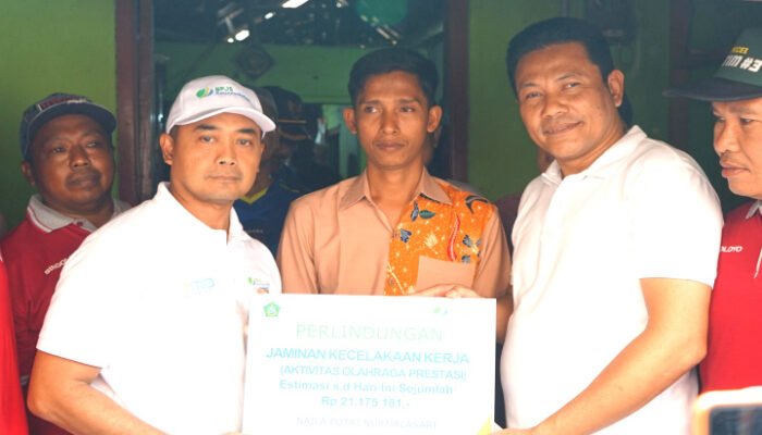 Beri Jaminan, Bupati Subandi Kunjungi Atlet Sidoarjo Yang Cidera
