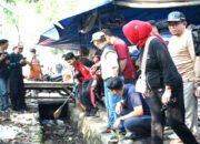 Siswa SMAN 2 Sidoarjo Kerja Bakti Dipimpin Wabup Sidoarjo