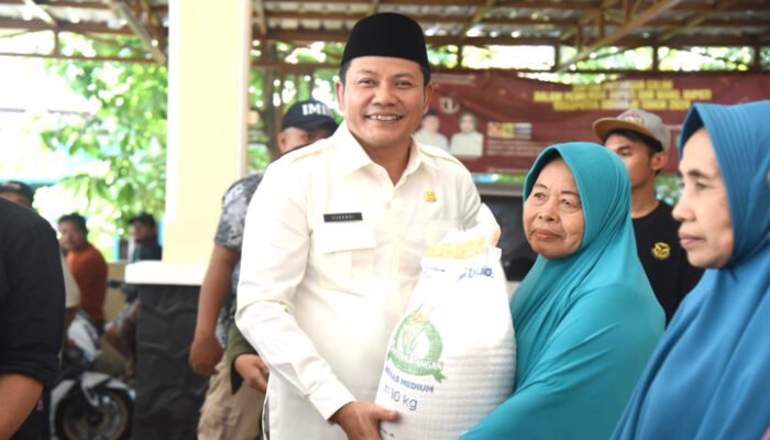 Kompak Monitor Bantuan Pangan Bupati dan Wabup Sidoarjo