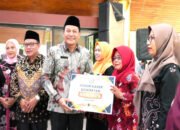 Langkah Tekan Stunting, Bupati Naikkan Honor Kader Kesehatan