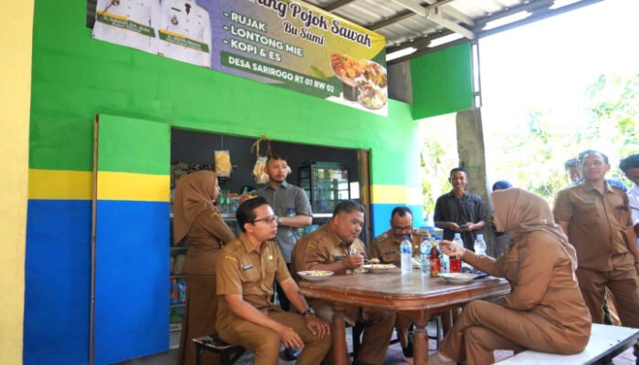 Pemkab Sidoarjo Bedah Warung Rakyat di Desa Sarirogo