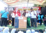 BRI Unit Kedamean Bersama Instansi Kecamatan Gelar Jalan Sehat