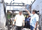 Musibah Kebakaran Rumah Warga di Krian Bupati Bantu Perbaiki