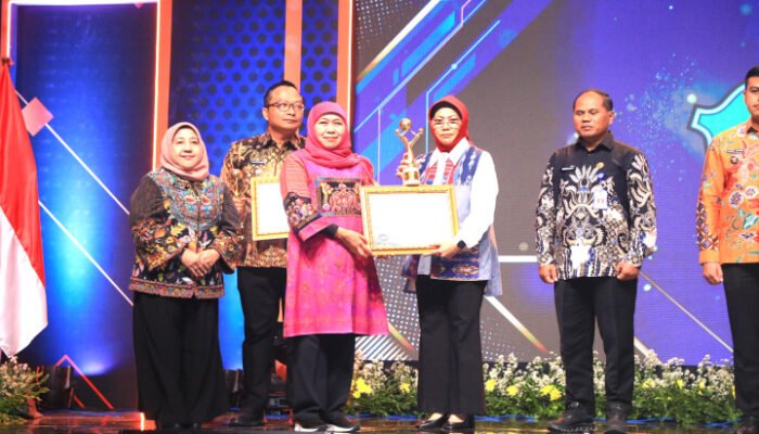 Sidoarjo Raih Dua Penghargaan Investment Award Jatim 2025