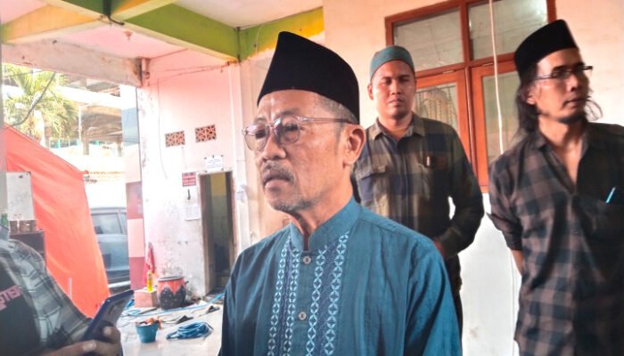 KH. Zainal Abidin Sampaikan Terimakasih dan Permohonan Maaf