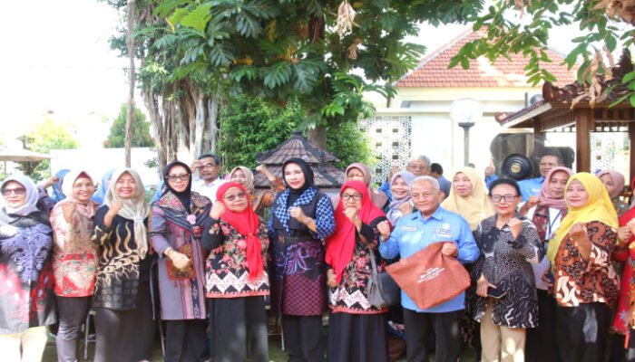 Komda Lansia Sidoarjo Sebagai Wadah Lansia Sehat dan Terampil