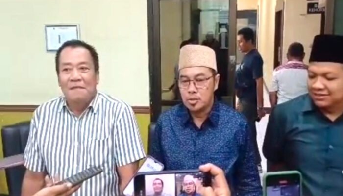 DPRD Sidoarjo Tolak Bongkar Tembok Pembatas Mutiara Regency