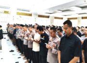 Polresta Sidoarjo Gelar Shalat Ghaib untuk Korban Bencana Alam