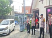 Jelang Nataru Bhabinkamtibmas Tropodo Perkuat Keamanan