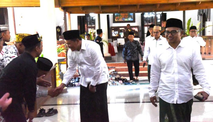 Bupati Subandi Ikuti Ngaji Kitab Bareng IKAPPMAM Sidoarjo