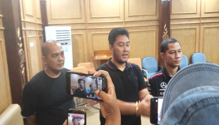 Niat Baik Aldino, Perum Istana Mentari Harus Punya Makam