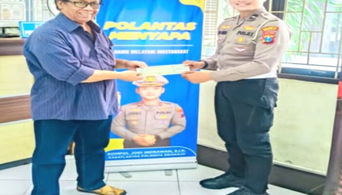 Samsat Sidoarjo Kota Berikan Pelayanan Yang Humanis