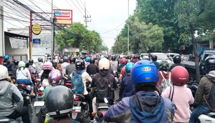 Pengguna Jalan Resah, Jalan Buduran Gedangan Langganan Macet