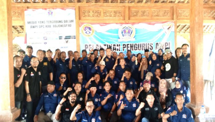 Khoirul Anam Beri Pesan Usai Pelantikan DPC AWPI Bojonegoro
