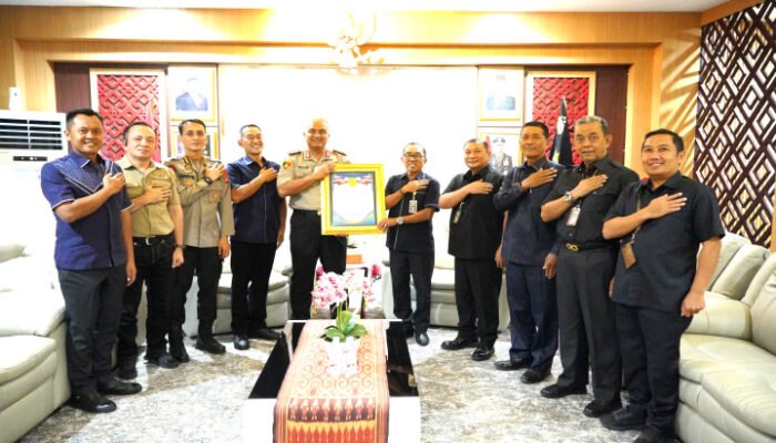 Polda Sulbar Bersama Pengadilan Tinggi Perkuat Sinergitas