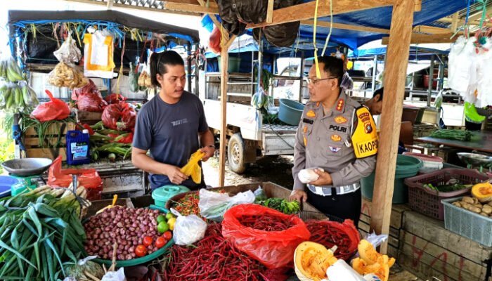 Pantau Stabiltas Harga, Dirlantas Blusukan ke Pasar Tradisional