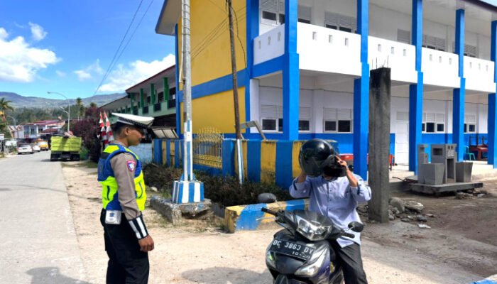 Tekan Pelanggaran, Sat Lantas Mamasa Sosialisasi UU Lalu Lintas