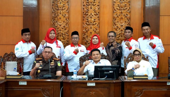Bupati Sidoarjo Subandi Dukung Pengawasan Desa
