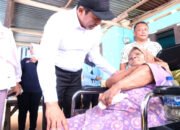Bupati Sidak RTLH, dan Salurkan Kursi Roda Bagi Warga Tarik