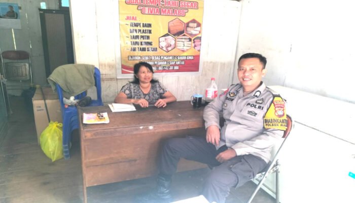 Bhabinkamtibmas Polsek Mamasa Sambangi Warga Desa Malabo