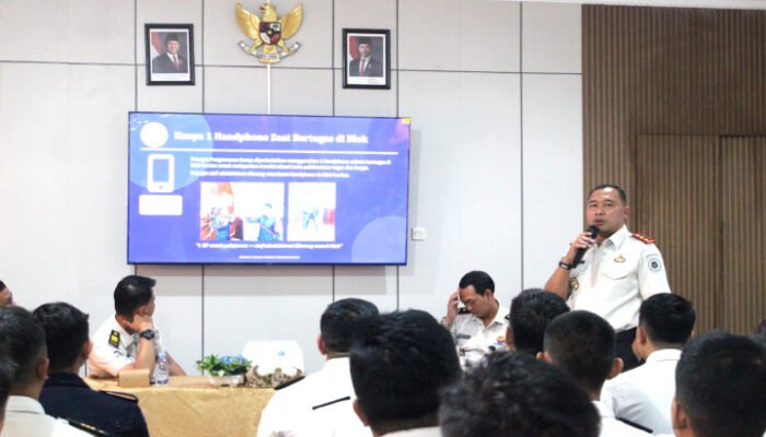 Kalapas Sidoarjo Berikan Arahan dan Evaluasi Kinerja Jajaran