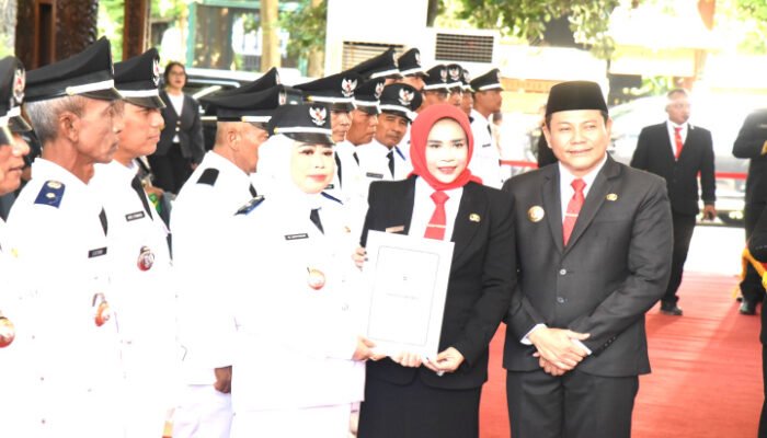 Bupati dan Wakil Bupati Sidoarjo Lantik 80 Kepala Desa Terpilih