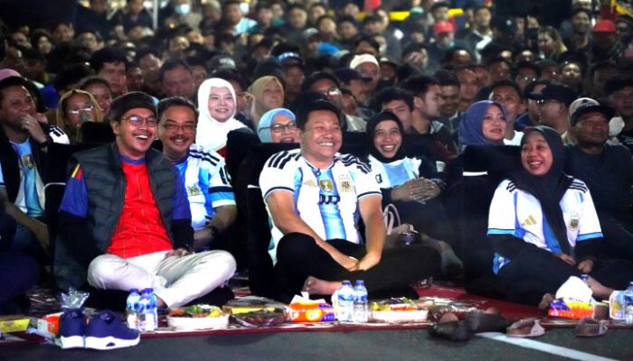 Sangat Meriah Nobar Final Piala Dunia Digelar Pemkab Sidoarjo