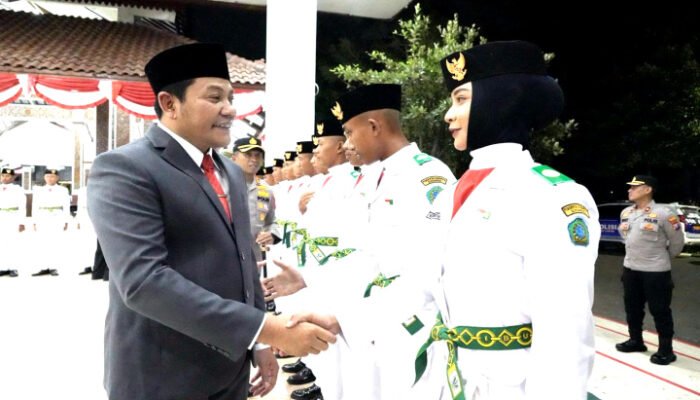 77 Pelajar Terpilih,  Anggota Paskibraka Dikukuhkan Bupati Sidoarjo